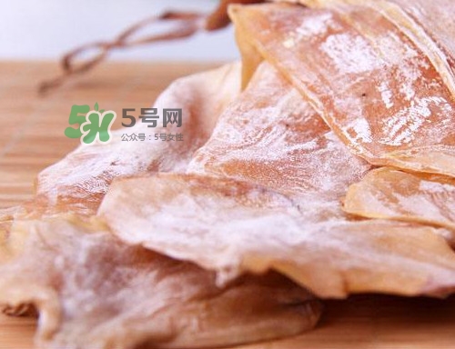 魷魚干可以煲湯嗎？魷魚干可以燉湯嗎