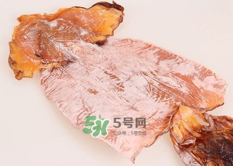 魷魚干可以煲湯嗎？魷魚干可以燉湯嗎