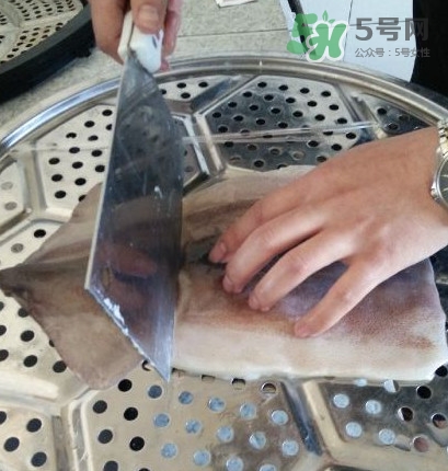 魷魚是堿性食物嗎？魷魚是酸性還是堿性？
