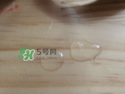 悅木之源菌菇水是爽膚水嗎？悅木之源菌菇水是精華嗎