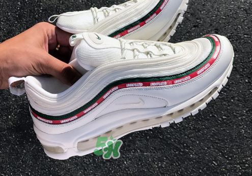 undefeated與nike air max 97聯(lián)名白色款什么時候發(fā)售_實(shí)物怎么樣？