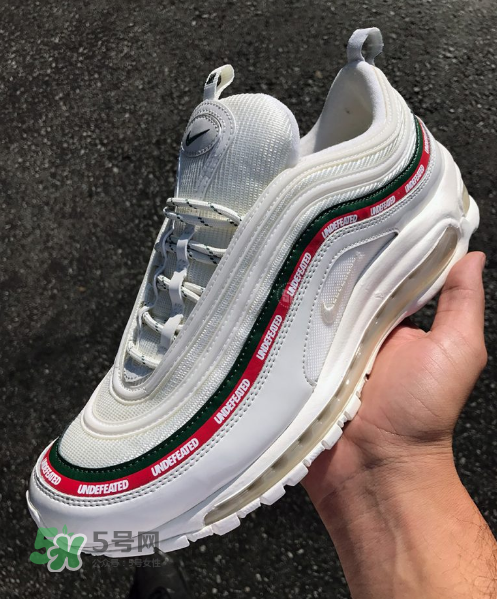 undefeated與nike air max 97聯(lián)名白色款什么時候發(fā)售_實(shí)物怎么樣？