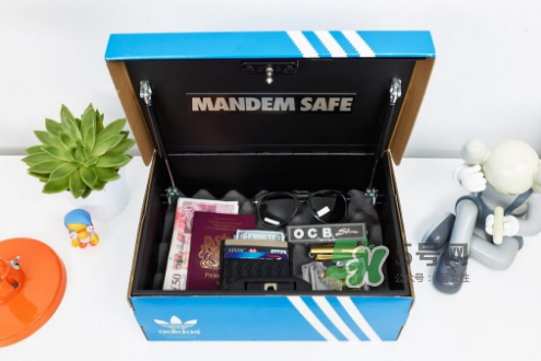 adidas鞋盒保險柜多少錢？阿迪達斯鞋盒保險柜價格