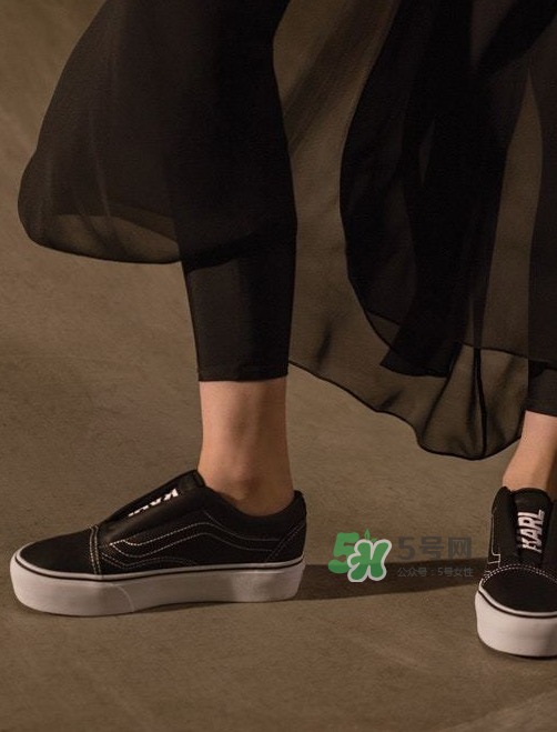 vans與老佛爺karl lagerfeld聯(lián)名鞋子上腳效果怎么樣？