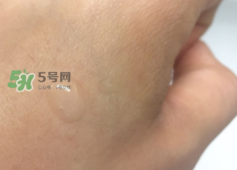 資生堂紅腰子和黛珂小紫瓶哪個好？紅腰子和紫蘇水哪個好