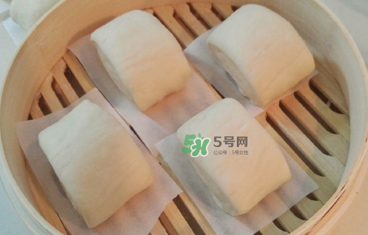 饅頭發(fā)酵多長時間最好？饅頭出鍋時為什么會癟？