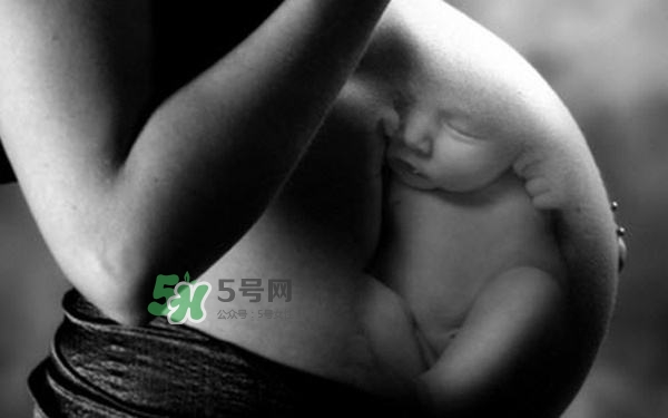 羊水栓塞是醫(yī)療事故嗎？羊水栓塞多發(fā)生于順產(chǎn)還是剖腹產(chǎn)？