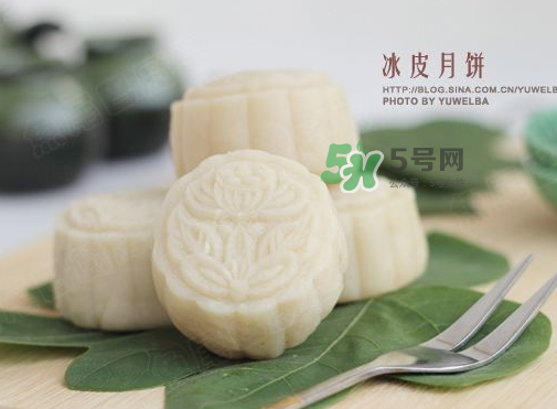 冰皮月餅皮太黏怎么辦？冰皮月餅粘手怎么回事？