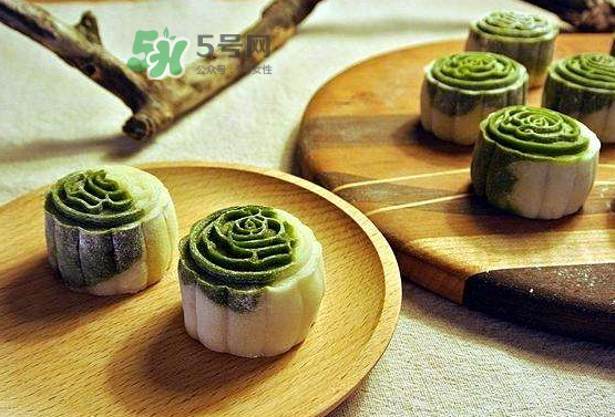 冰皮月餅太軟怎么辦？冰皮月餅皮很硬怎么辦？