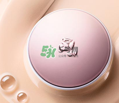 蘭蔻小粉盒怎么用？蘭蔻小粉盒使用方法