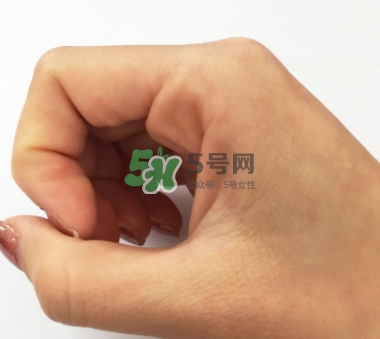 olay小白瓶和a醇怎么用？olay小白瓶和露得清a醇使用順序