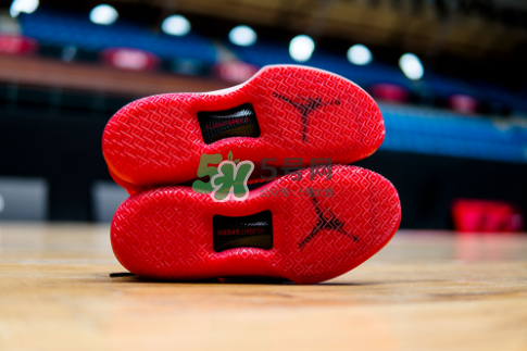 air jordan 32腳感怎么樣？air jordan 32實(shí)戰(zhàn)測(cè)評(píng)