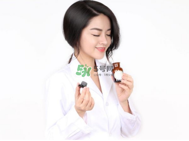 刷酸爆痘怎么辦？刷酸爆痘要不要繼續(xù)刷？