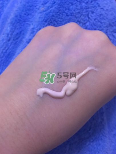 希思黎毛孔緊致無瑕精華露好用嗎_怎么樣？