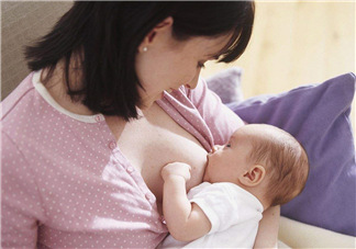 母乳喂養(yǎng)會積食嗎？純母乳喂養(yǎng)的寶寶會積食嗎？