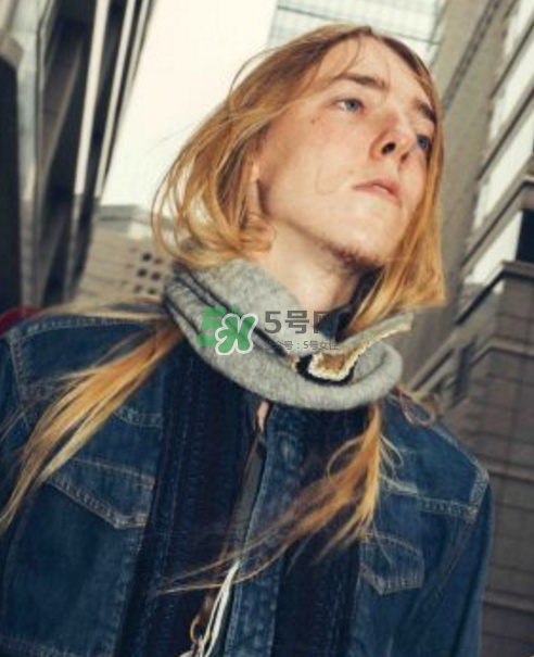 sacai2017秋冬系列怎么樣_在哪買_款式有哪些？