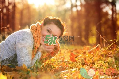 女人秋冬怎么進(jìn)補(bǔ)？女人秋季如何養(yǎng)生？