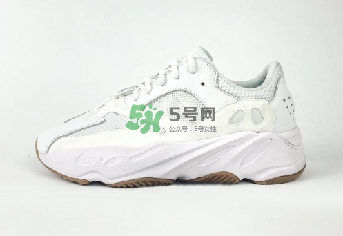 yeezy boost 700黑白純色款什么時候發(fā)售？