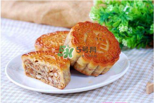 五仁月餅里的紅綠絲是什么？五仁月餅里面有什么？