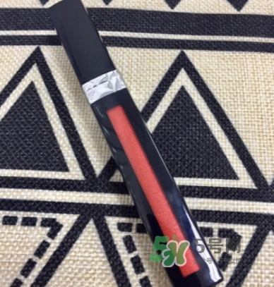 迪奧藍星唇釉751好看嗎？dior迪奧藍星唇釉751試色