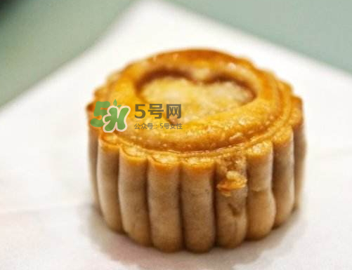 月餅為什么要用轉(zhuǎn)化糖漿？做月餅的轉(zhuǎn)化糖漿是什么？