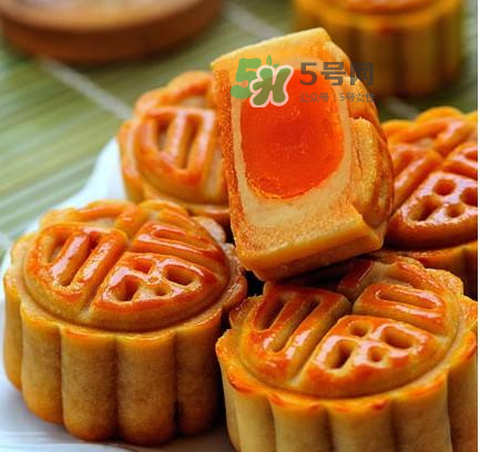 月餅轉(zhuǎn)化糖漿可以用蜂蜜代替嗎？月餅轉(zhuǎn)化糖漿可以用什么代替？