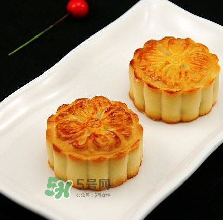 月餅轉(zhuǎn)化糖漿可以用蜂蜜代替嗎？月餅轉(zhuǎn)化糖漿可以用什么代替？