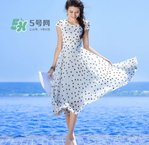 十月份去三亞穿什么衣服？10月份去三亞穿衣搭配