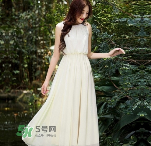 十月份去三亞穿什么衣服？10月份去三亞穿衣搭配