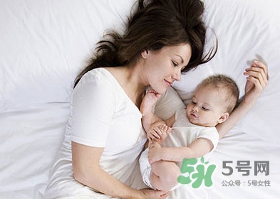 破腹產(chǎn)多久可以喂養(yǎng)母乳？破腹產(chǎn)惡露多久后干凈算正常