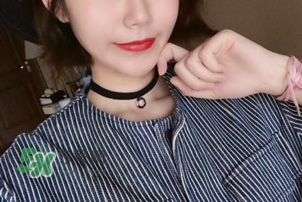 希思黎口紅試色 希思黎口紅多少錢？