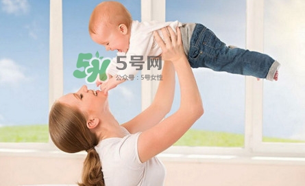 破腹產(chǎn)多久可以喂養(yǎng)母乳？破腹產(chǎn)惡露多久后干凈算正常