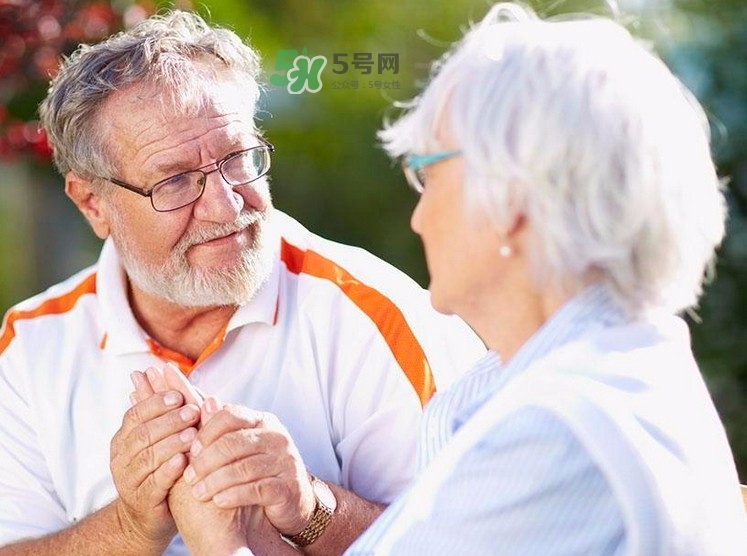 婚外情如何調(diào)查取證？網(wǎng)絡(luò)聊天記錄屬于婚外情證據(jù)嗎？