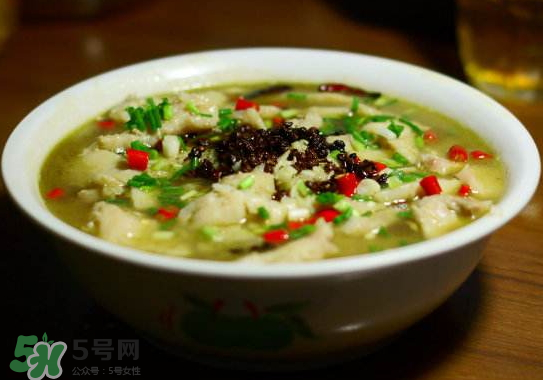 黑魚可以做酸菜魚嗎？黑魚做酸菜魚好吃嗎？
