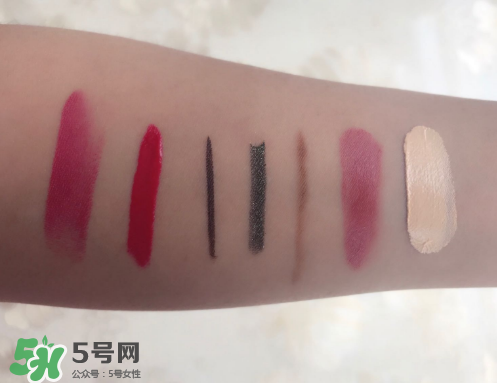 bobbi brown卸妝油好用嗎？芭比波朗卸妝油怎么樣？