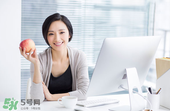 低血糖跟胖瘦有關(guān)系嗎？低血糖跟血壓有關(guān)系嗎？