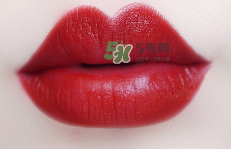 迪奧999金屬色怎么樣？迪奧999金屬色和滋潤和啞光對比