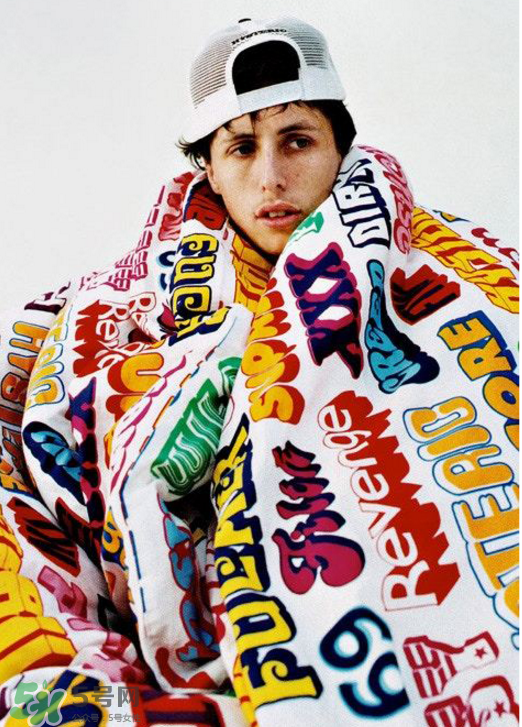 supreme與hysteric glamour2017秋冬聯(lián)名怎么樣_好看嗎？