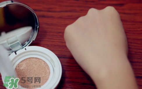 美康粉黛氣墊bb怎么樣？美康粉黛氣墊bb毀容