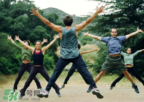 波比跳一天做多少個？波比跳每天多少個合適？