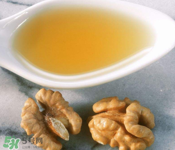 初蘊核桃油好嗎？初蘊核桃油怎么樣？