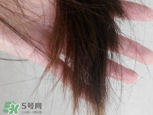 護發(fā)精油要洗嗎？護發(fā)精油要不要洗