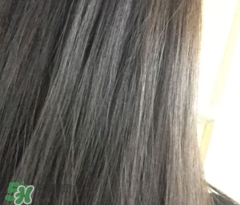 護(hù)發(fā)精油能不能抹頭皮？護(hù)發(fā)精油的危害