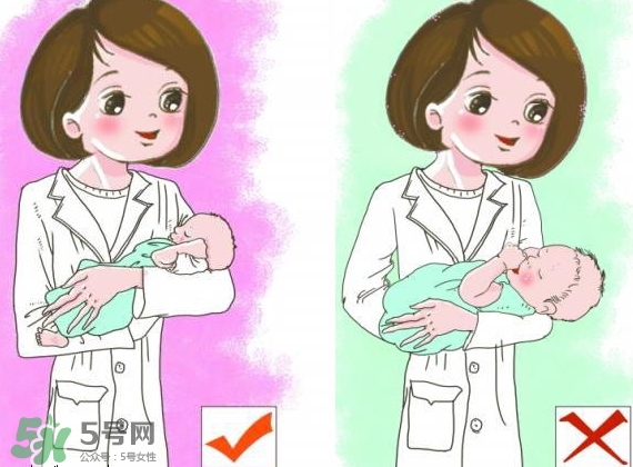 抱新生兒可以晃動嗎？抱新生兒的正確方法圖