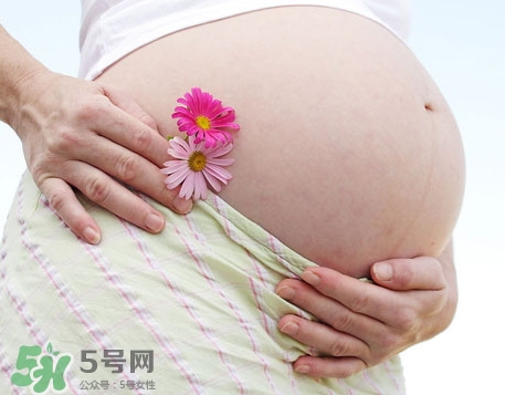 妊娠紋什么時候變白？妊娠紋產(chǎn)品什么時候用？