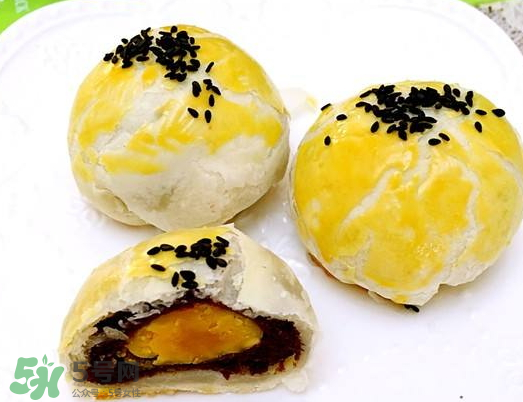 蛋黃酥什么牌子的好吃？蛋黃酥哪個牌子好吃？