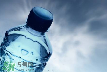 凈化水是酸性還是堿性？凈化水是小分子水嗎