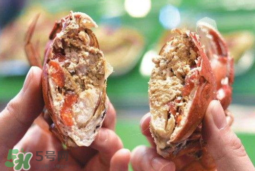 蟹黃是黑色的怎么回事？蟹黃中間有黑的是什么？