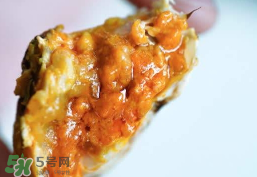 啤酒蒸大閘蟹好吃嗎？啤酒蒸大閘蟹怎么吃？