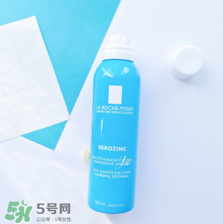 理膚泉藍(lán)噴和白噴哪個好？理膚泉藍(lán)噴怎么樣？
